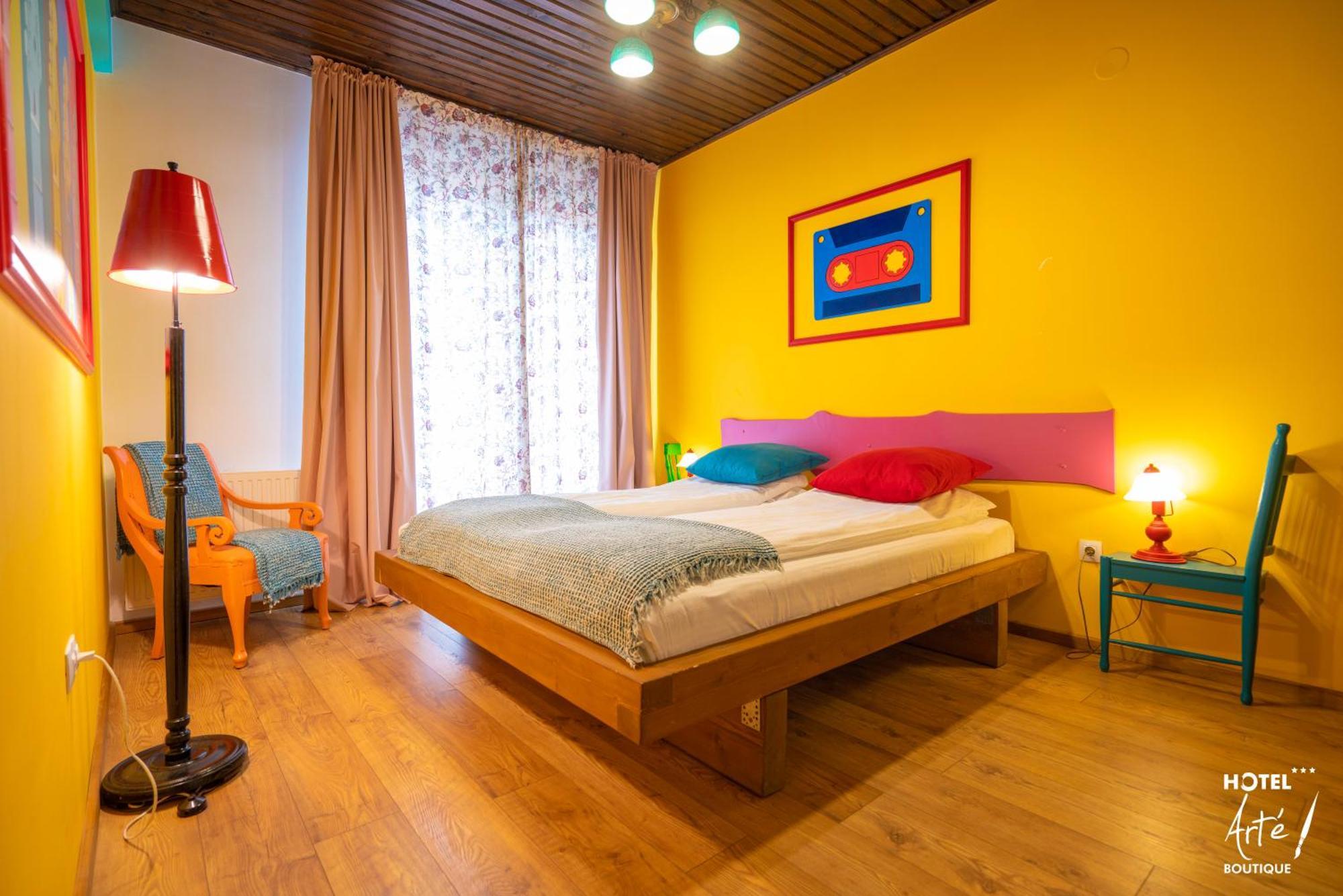 Art'E Boutique Rooms バイレ・トゥシュナド エクステリア 写真
