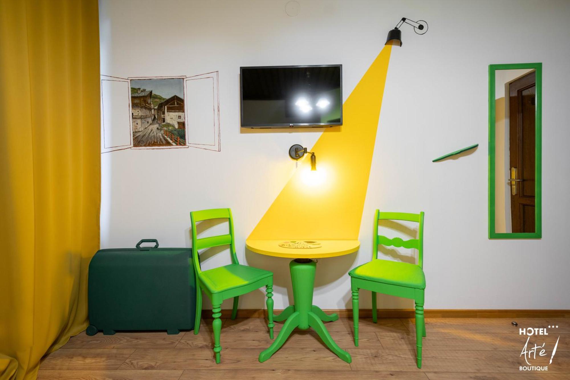 Art'E Boutique Rooms バイレ・トゥシュナド エクステリア 写真